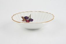 Royal Worcester Evesham - Gold Edge Dish (Giftware) Individual Scallop Shell / Shallow - Blackberries / Redcurrants - Shape 52 Size 3 4 3/4" thumb 1