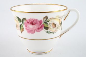 Royal Worcester Royal Garden - Elgar Teacup Gold down side of handle. 3 5/8" x 2 3/4"