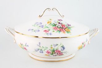 Sell Queen Anne Old Country Spray Vegetable Tureen with Lid