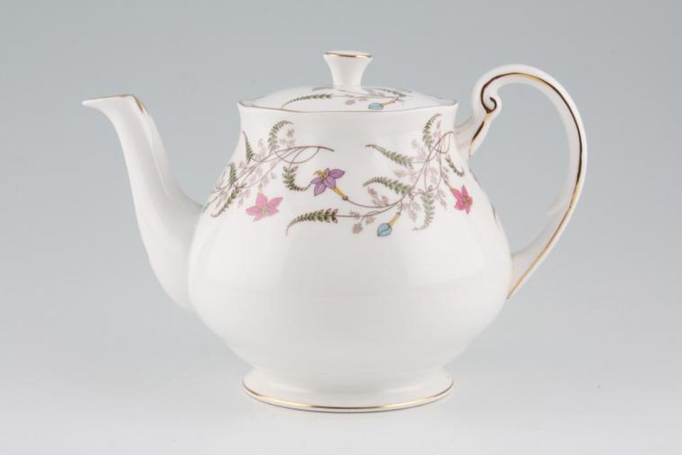 Royal Standard Fancy Free Teapot 1 1/2pt