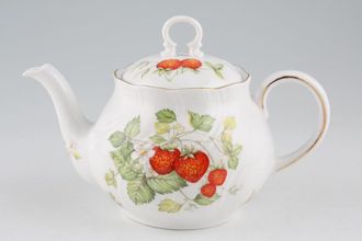 Queens Virginia Strawberry - Gold Edge - Swirl Embossed Teapot 3/4pt