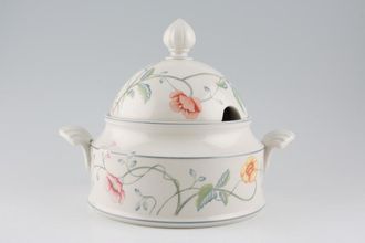 Sell Villeroy & Boch Albertina Vegetable Tureen with Lid