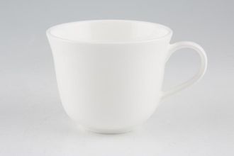Royal Doulton Signature White Teacup 3 3/8" x 2 5/8"