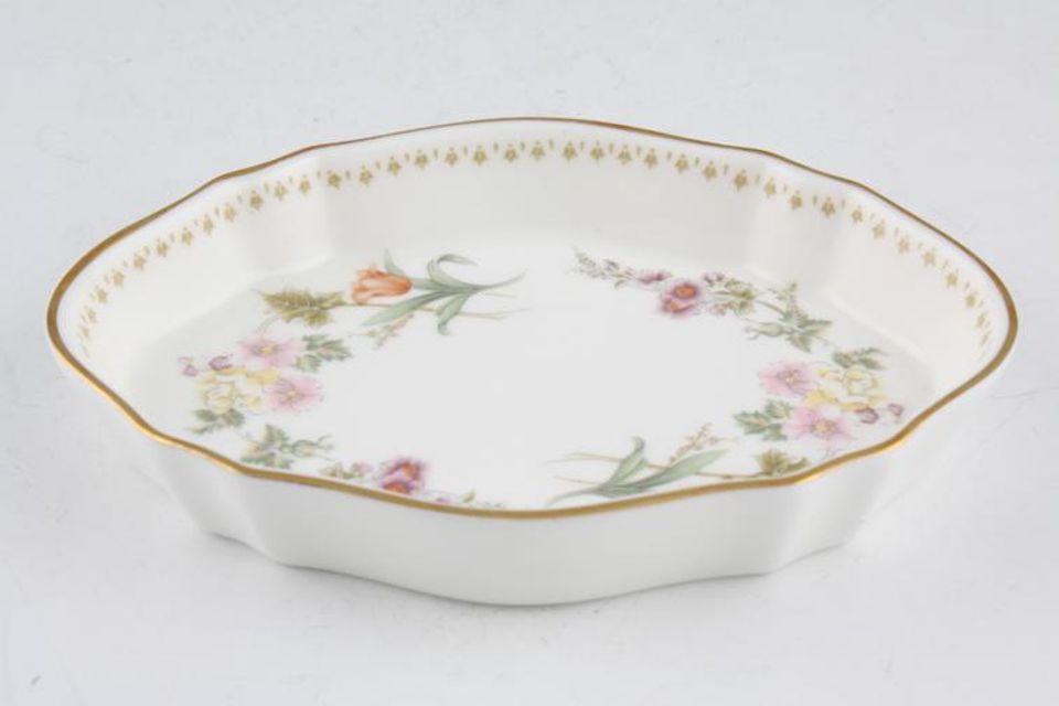 Wedgwood Mirabelle R4537 Tray (Giftware) Silver tray 4 1/2"