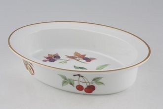 Sell Royal Worcester Evesham - Gold Edge Pie Dish Oval 9 1/2"