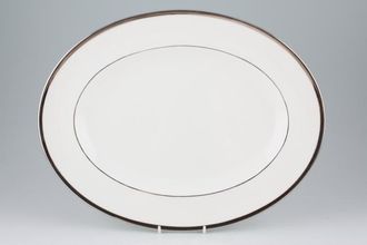 Wedgwood Carlyn Oval Platter 15 1/2"