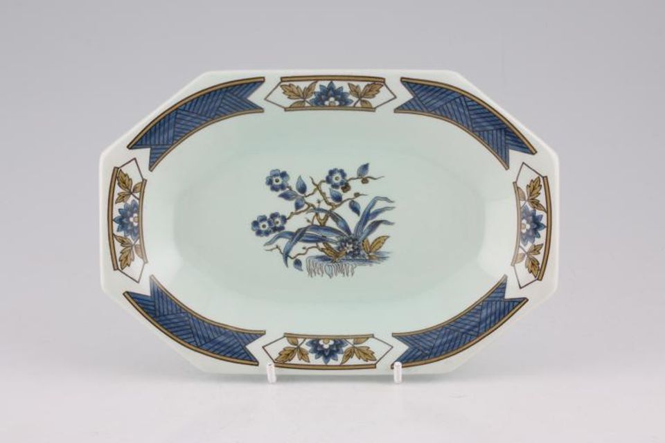 Adams Ming Toi - Blue Sauce Boat Stand 7 7/8"