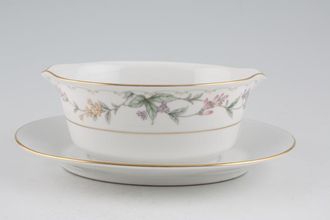 Noritake Springfield Sauce Boat and Stand Fixed