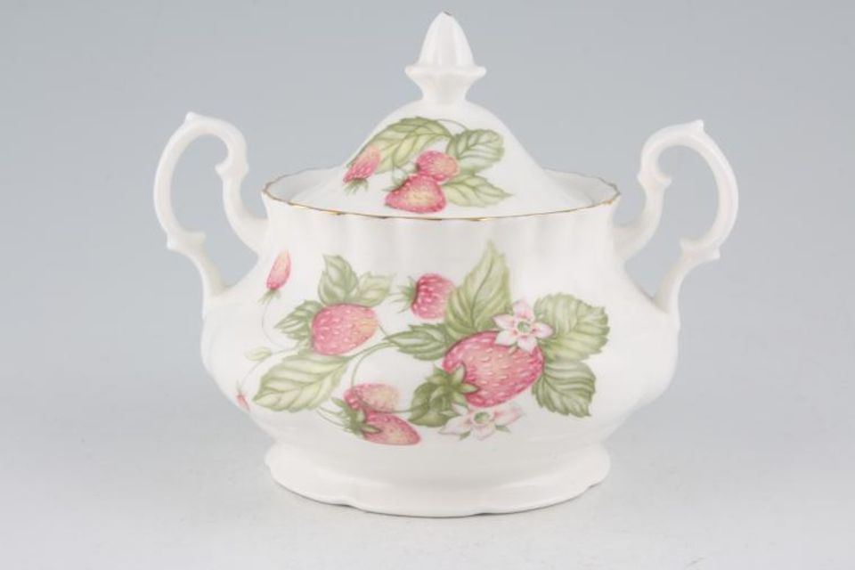 Royal Albert Lyndale Sugar Bowl - Lidded (Tea)