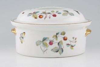 Sell Royal Worcester Strawberry Fair - Gold Edge Porcelain Casserole Dish + Lid Oval, Shape 24, Size 4 3 1/2pt