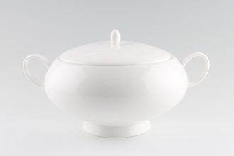 Royal Doulton Symmetry Vegetable Tureen with Lid