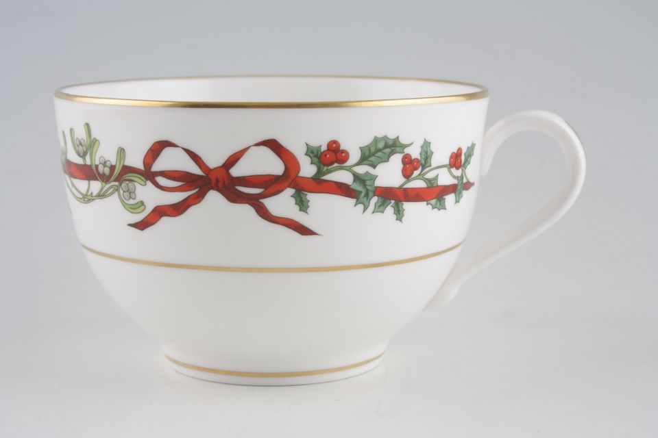 Royal Worcester Holly Ribbons Breakfast Cup Bowl Shape 4 3/8" x 2 3/4"