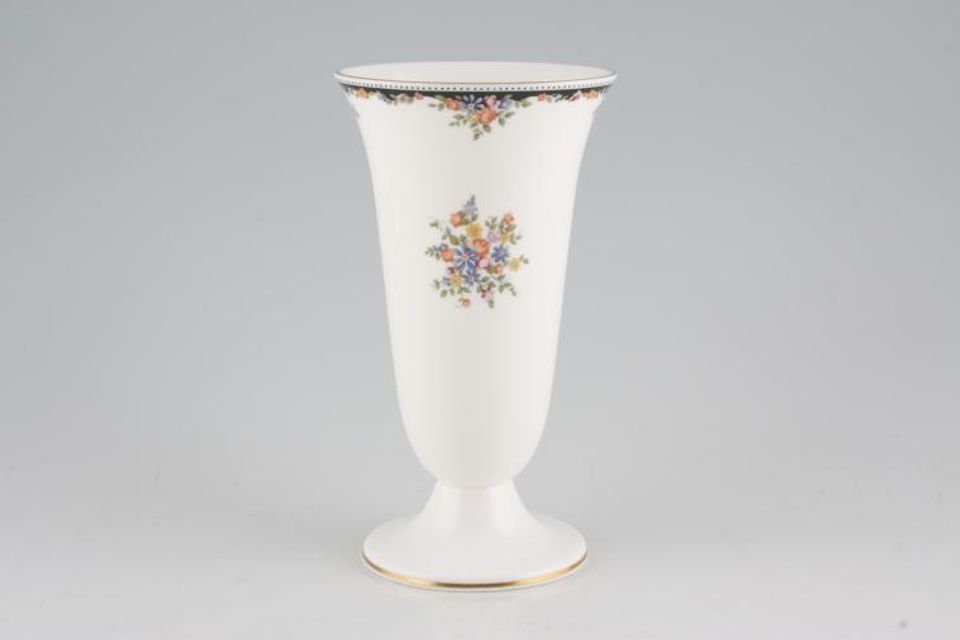 Wedgwood Osborne Vase 7"