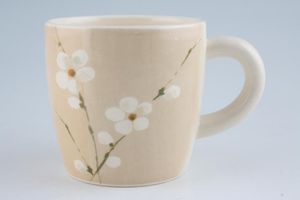 Royal Stafford Radio - Caramel with white flowers Mug