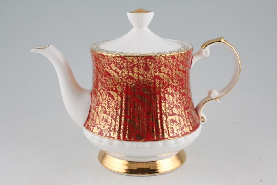 Elizabethan Sovereign - Red Teapot 2pt