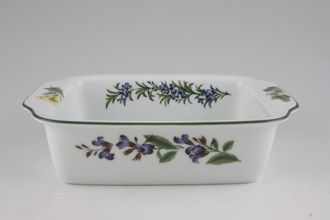 Royal Worcester Worcester Herbs Lasagne Dish Some items made abroad 9" x 7"