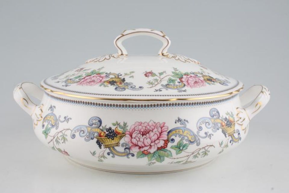 Crown Staffordshire Chelsea Manor Vegetable Tureen with Lid