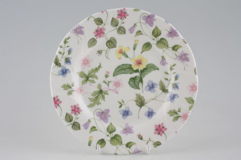 Queens Country Meadow Tea / Side Plate Elizabethan Backstamp 6 1/2"
