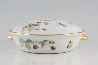 Royal Worcester Strawberry Fair - Gold Edge Porcelain Casserole Dish + Lid Round Shape 22 Size 4 1pt