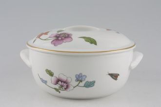 Royal Worcester Astley - Gold Edge Casserole Dish + Lid Shape 23, Size 6 - Round, Straight handle on the lid 1 1/2pt