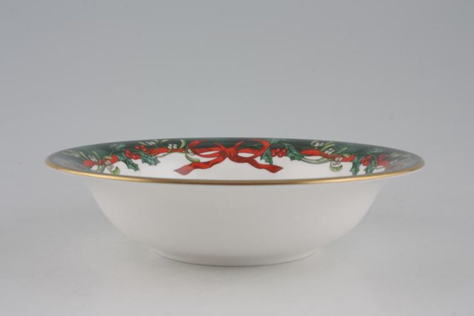 Royal Worcester Holly Ribbons Soup / Cereal Bowl Green Border 6 3/4"