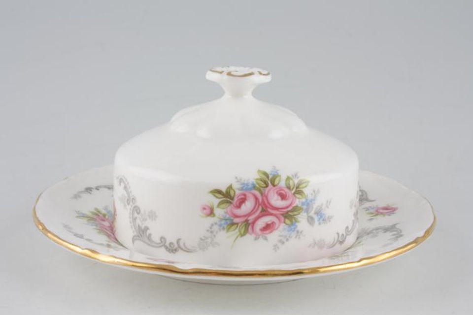 Royal Albert Tranquility Muffin Dish + Lid Use 6 1/4" Plates as base 6 1/4"