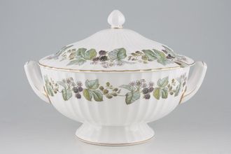 Sell Royal Worcester Lavinia - White Soup Tureen + Lid 5pt