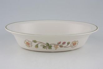 Marks & Spencer Autumn Leaves Pie Dish Smooth 9 1/2"