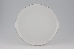 Thomas Medaillon Platinum Band - White with Thin Silver Line Cake Plate