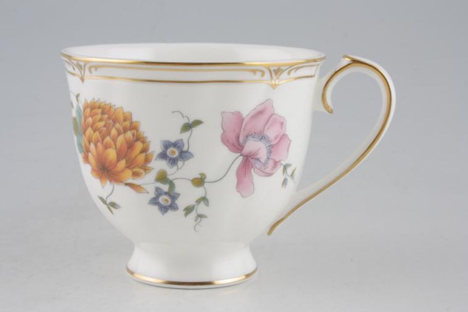 Wedgwood Rosemeade Teacup Pattern B -Top gold line filled in - see picture 3 1/2" x 3"