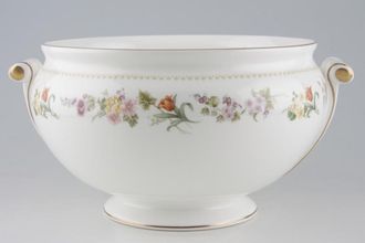 Sell Wedgwood Mirabelle R4537 Soup Tureen Base