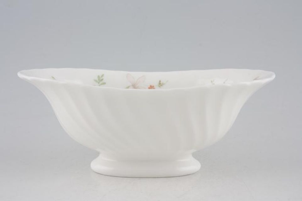 Wedgwood Campion Dish (Giftware) Oval, Footed 6" x 3 1/4"