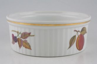 Sell Royal Worcester Evesham - Gold Edge Soufflé Dish Shallow, Peach , Blackberry, Redcurrant 5 3/4" x 2 1/4"