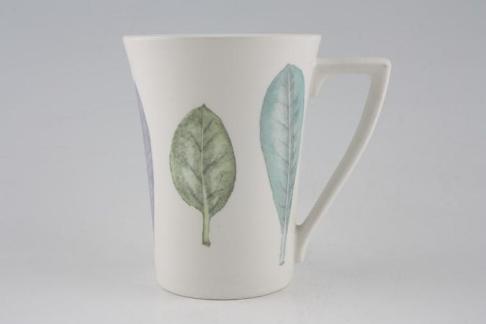 Portmeirion Seasons Collection - Leaves Mug White, Large leaves 3 1/2" x 4 1/2"