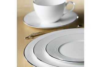 Sell Gordon Ramsay for Royal Doulton Platinum Oval Platter Turkey Platter 18" x 13 3/8"