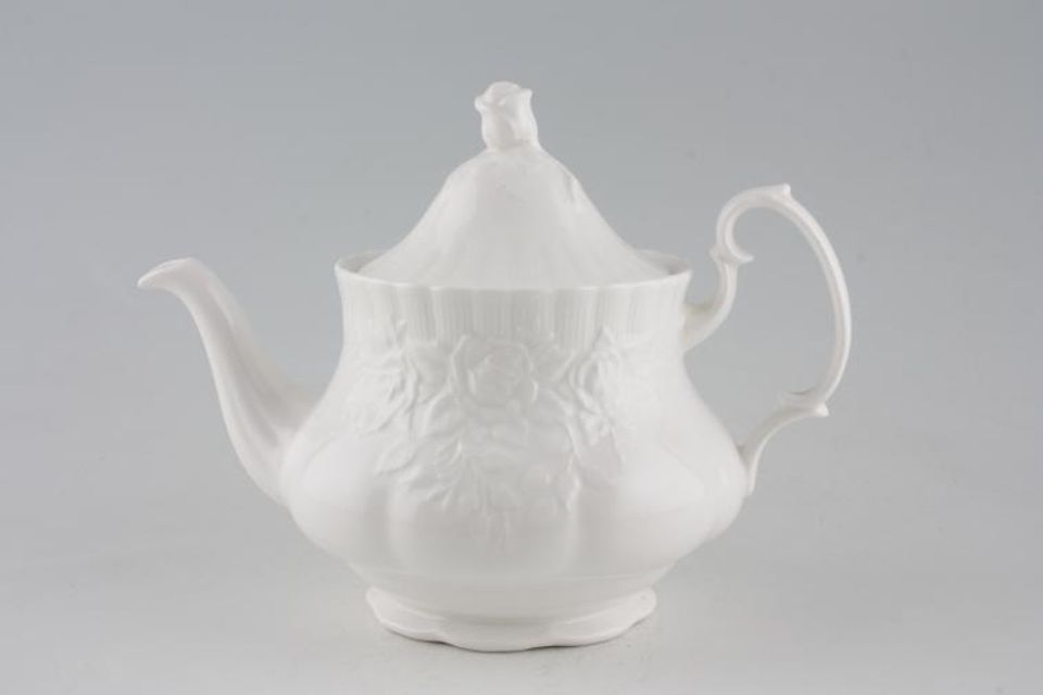 Royal Albert Old English Garden Teapot 1 1/2pt