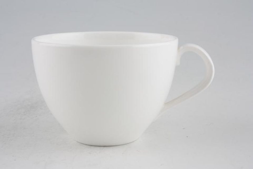 Royal Worcester Snow Coffee Cup 3" x 2 1/8"