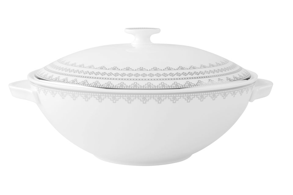 Villeroy & Boch White Lace Vegetable Tureen with Lid
