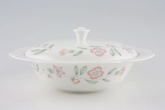Johnson Brothers Richmond Hill Vegetable Tureen with Lid