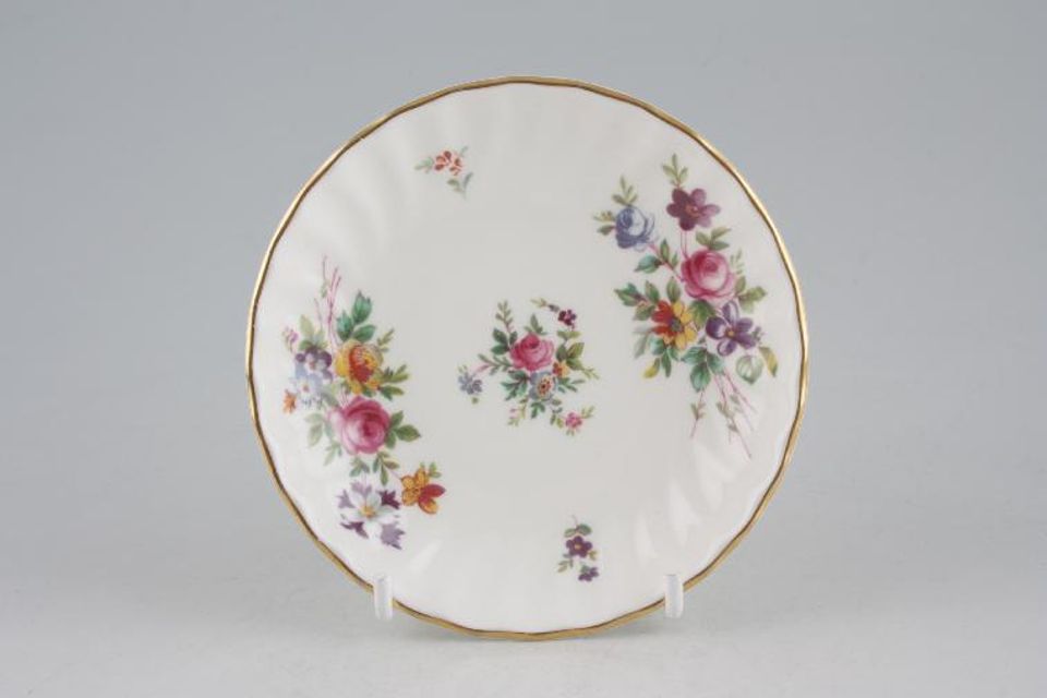 Minton Marlow - Fluted and Straight Edge Sweet Dish Round 4 3/8"