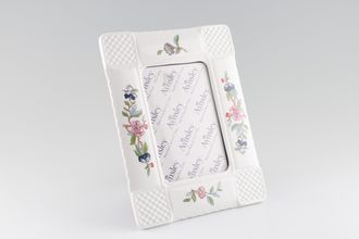 Sell Aynsley Pembroke Photo Frame For 6 x 4 Photo 9 1/4" x 7"