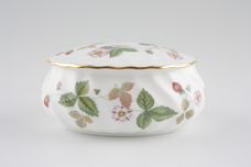 Wedgwood Wild Strawberry Box Oval, spiral fluted. 4 1/4" thumb 1