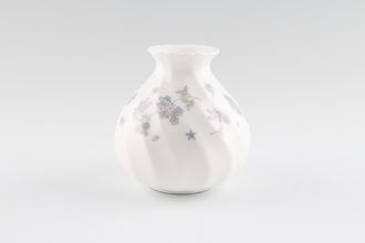 Wedgwood April Flowers Vase 3 1/4"