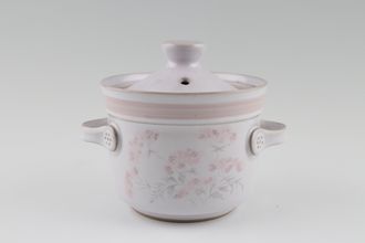 Denby Brittany Lidded Soup 2 handles (facing across)