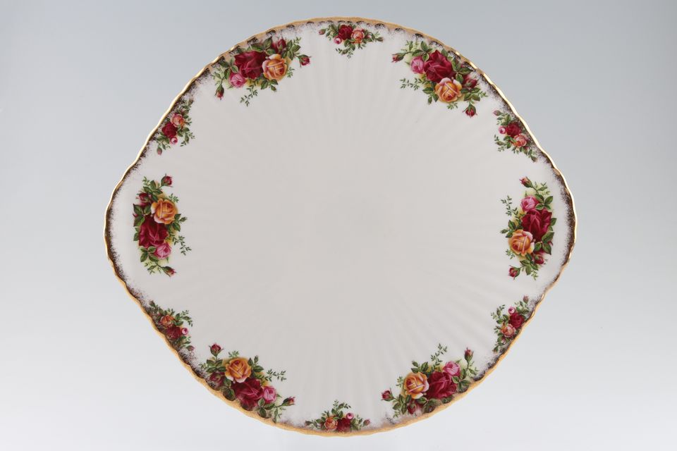 Royal Albert Old Country Roses - Made in England Gateau Plate Eared 13 3/4"