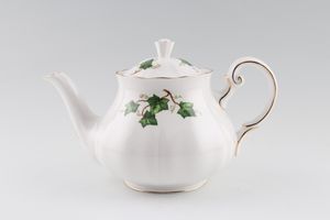 Colclough Ivy Leaf - 8143 Teapot