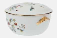 Royal Worcester Strawberry Fair - Gold Edge Porcelain Casserole Dish + Lid Round. Shape 23 Size 5 1pt thumb 3