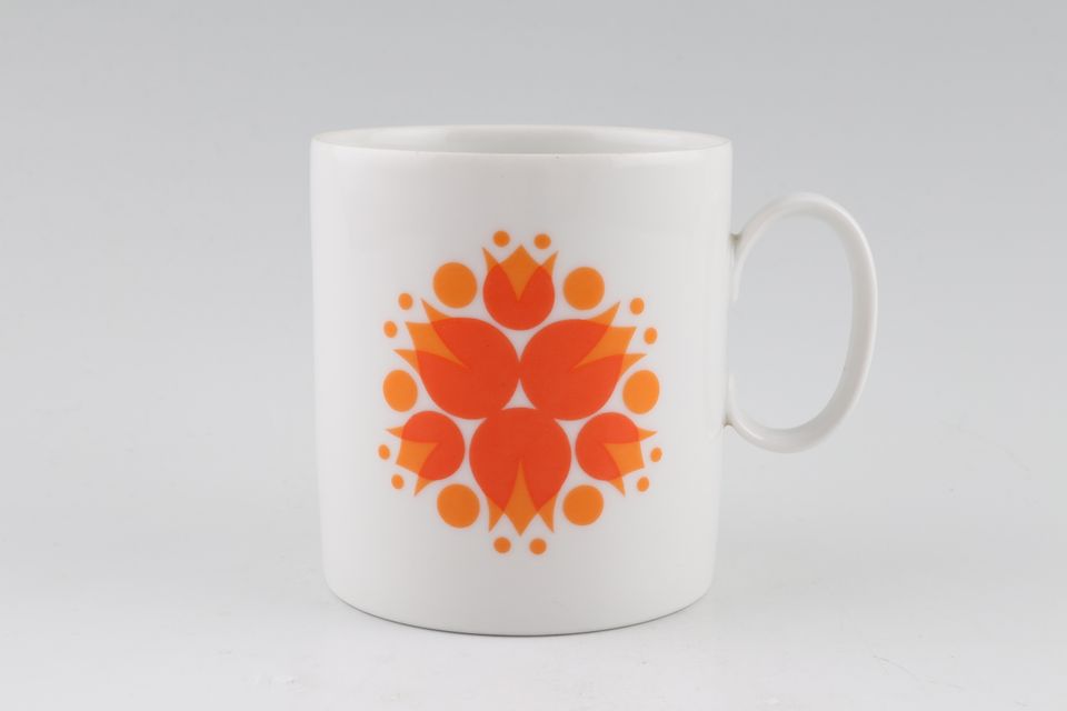 Thomas Pinwheel - Orange Teacup 2 3/4" x 3"