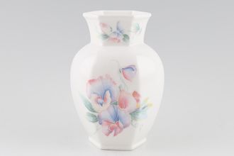 Aynsley Little Sweetheart Vase Small Chelford Vase 5"