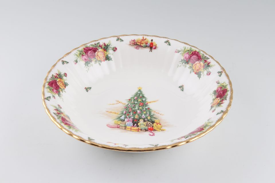 Royal Albert Old Country Roses - Made in England Serving Bowl Christmas Magic 9 1/2"